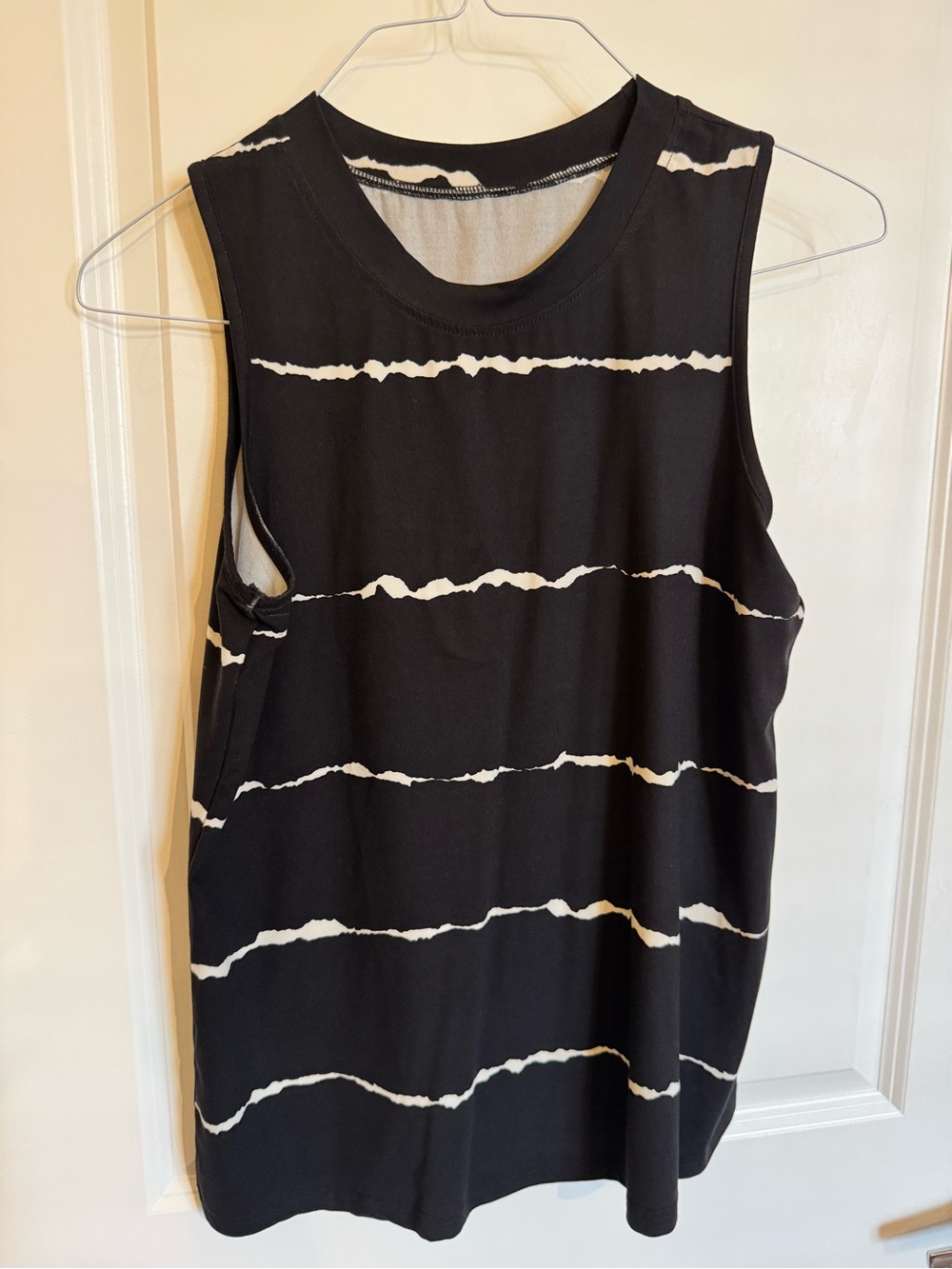 Black & White Striped Sleeveless Tank, Size Medium
